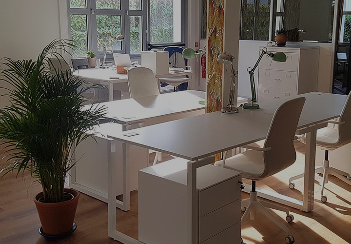 photo groupe pharea bureau open-space